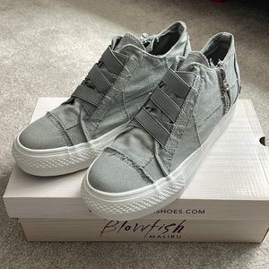 Blowfish Mamba Canvas Shoe